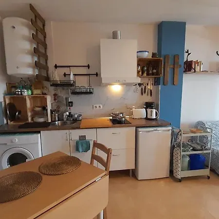 Ocean Escape Abrigos Front Sea Fast Wifi Near Airport Apartamento