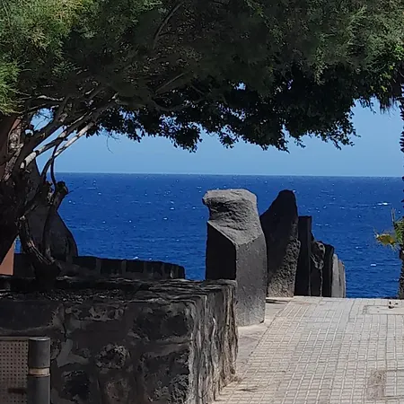 Ocean Escape Abrigos Front Sea Fast Wifi Near Airport Apartamento *